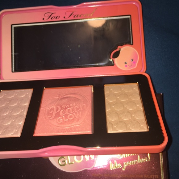 Too faced sweet peach glow - Picture 2 of 4